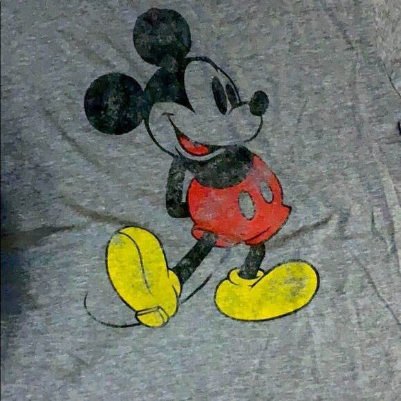 Classic Mickey Mouse T shirt from Disney store - Picture 1 of 3